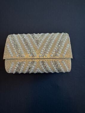 Windsor Pearl Rhinestone Evening Clutch Bag Silver Crossbody Purse New